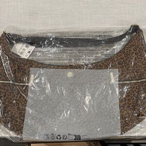 Lululemon Leopard Print Bag slouchy bag 13L